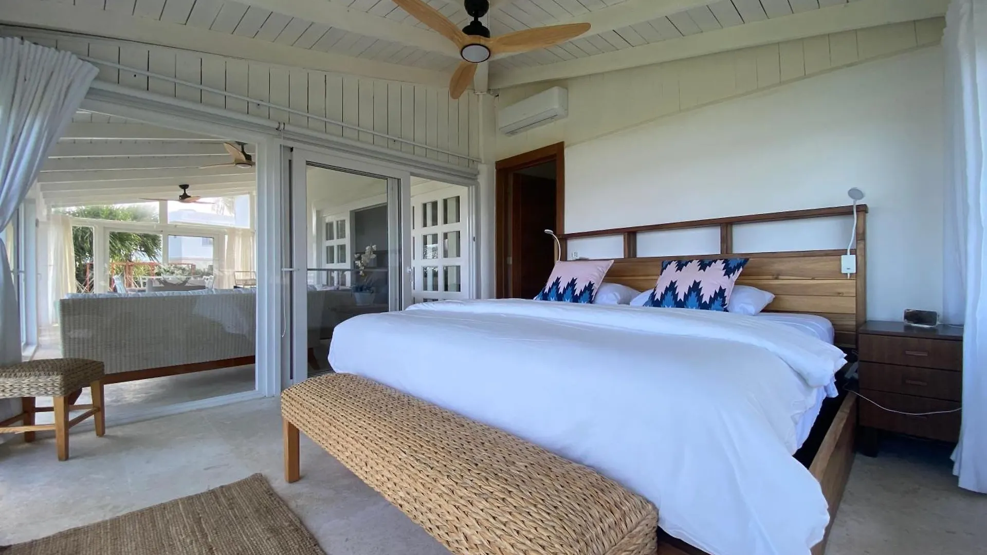 Las Canas Beach Retreat Gaspar Hernandez Hotel