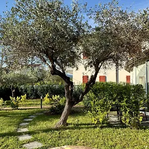 Abitatt Apartahotel Fosdinovo