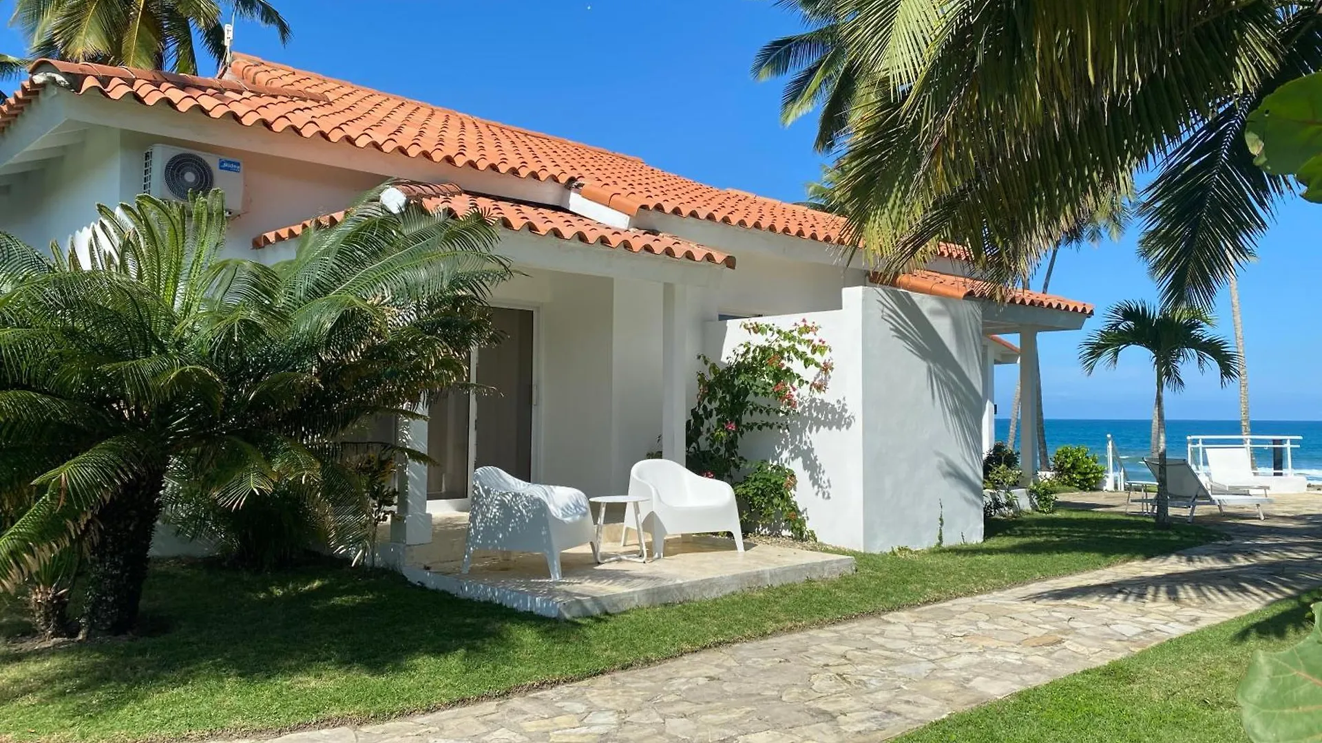 Las Canas Beach Retreat Gaspar Hernandez