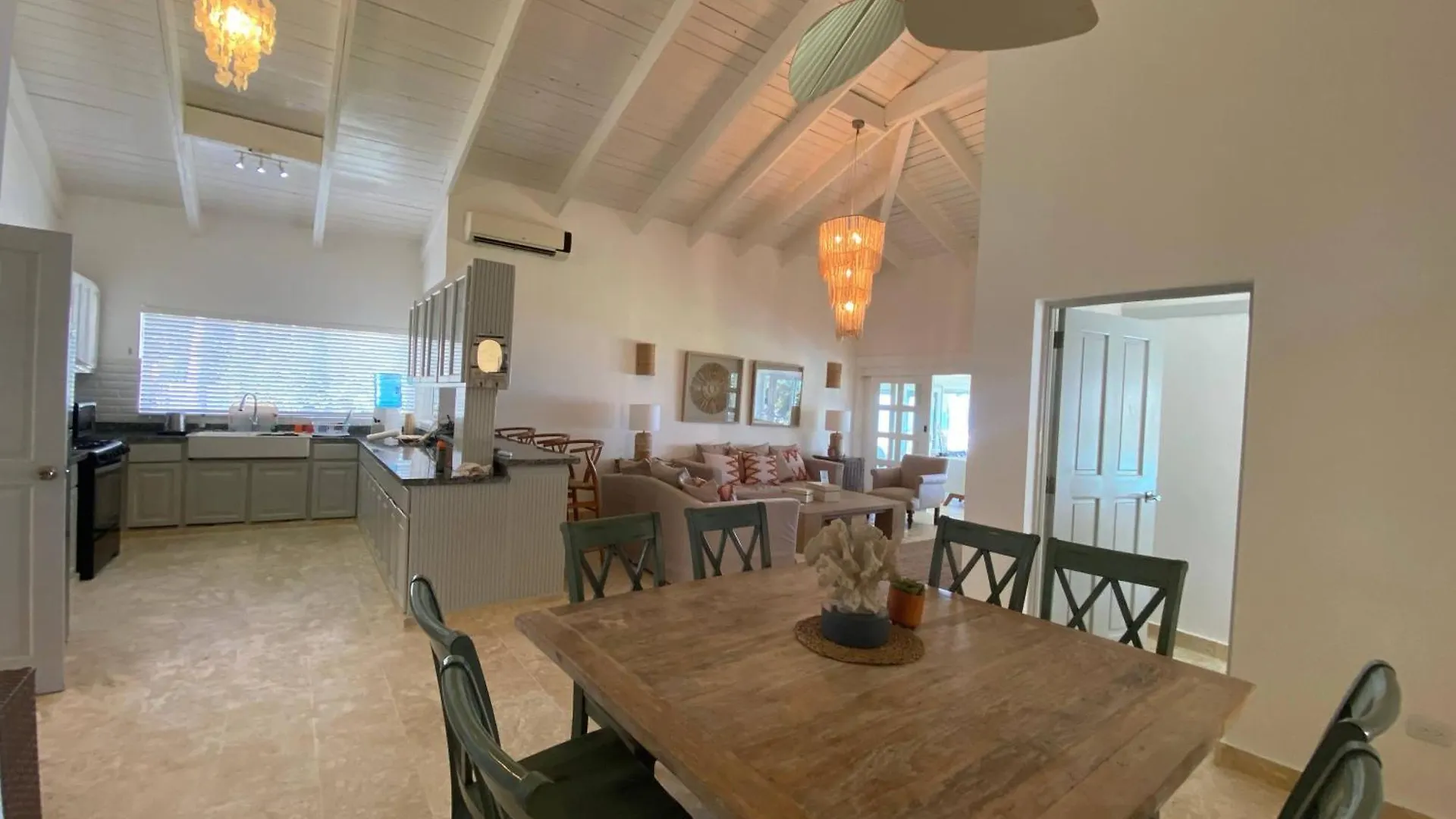 *** Hotel Las Canas Beach Retreat Gaspar Hernandez Dominican Republic